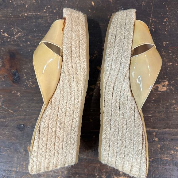 Jimmy Choo Beige Patent Leather Wedge Sandals US Size W10 - Picture 4 of 15